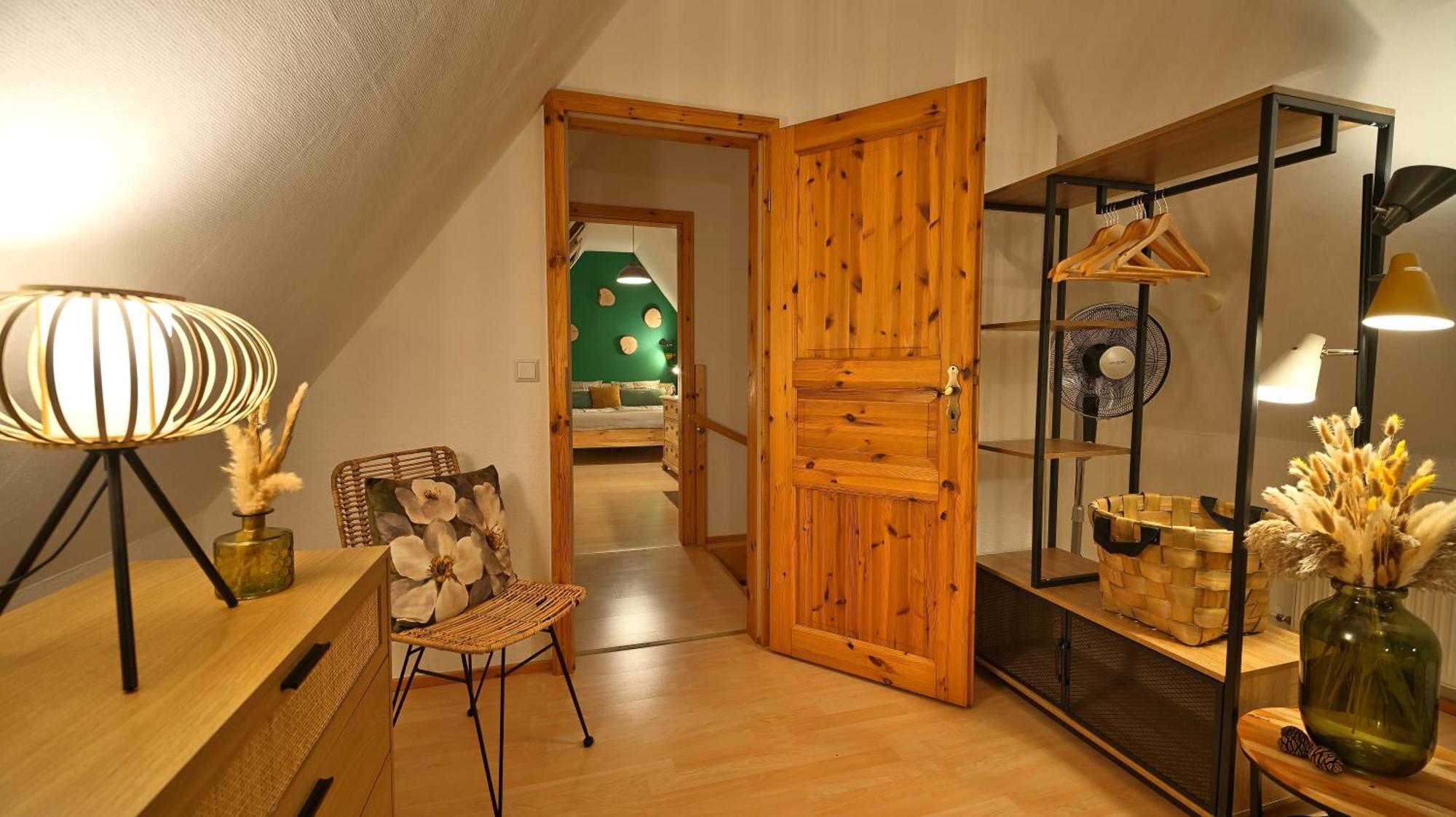Green Loft Schwarzwald - Dach-Balkon--Musik-Ecke Fluorn-Winzeln Exterior photo