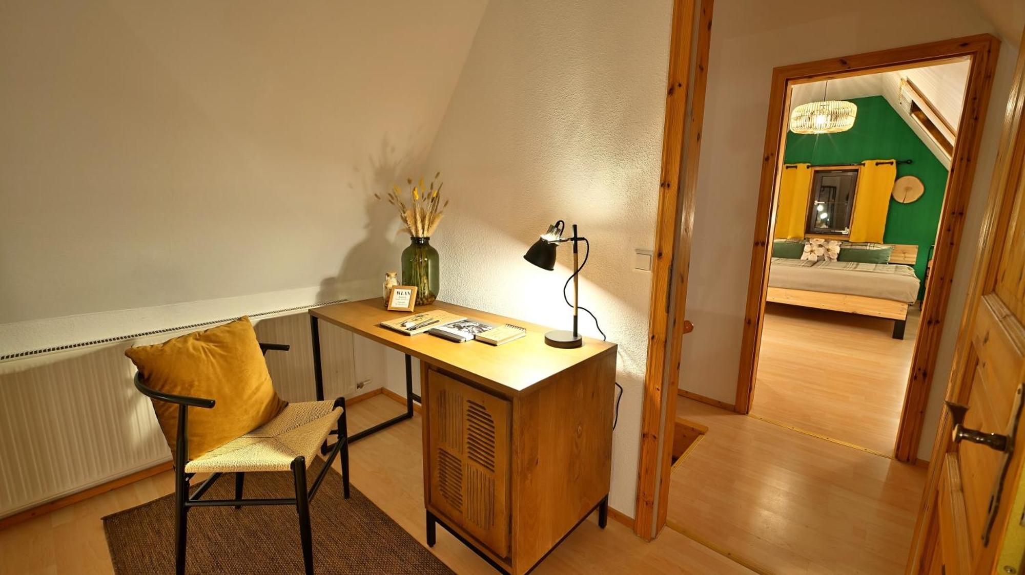 Green Loft Schwarzwald - Dach-Balkon--Musik-Ecke Fluorn-Winzeln Exterior photo